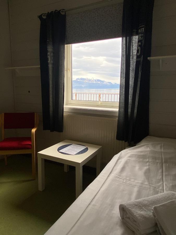 Trondenes Sommerhostel Harstad Εξωτερικό φωτογραφία